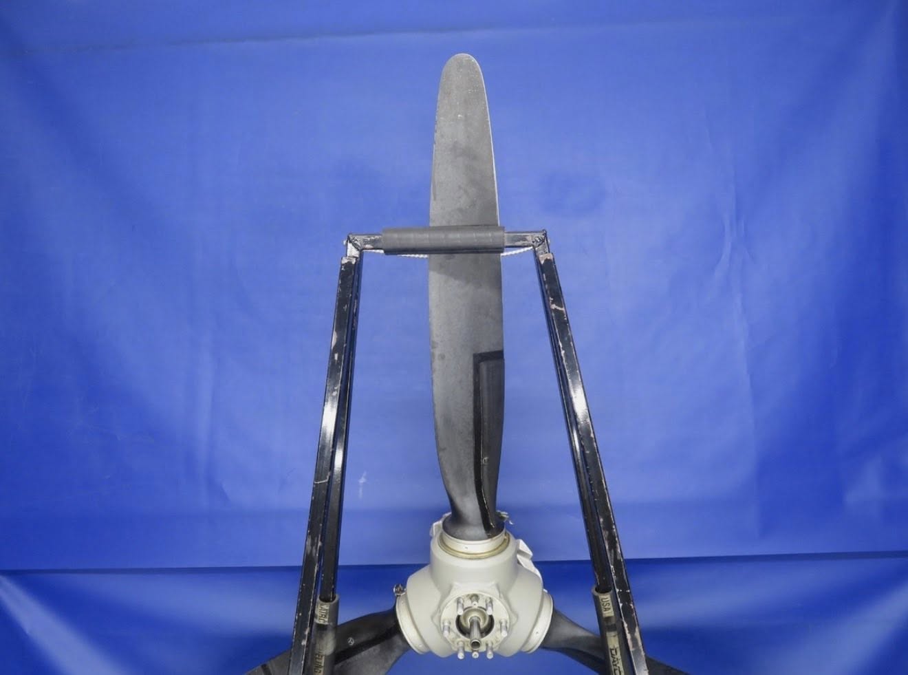 McCauley 3-Blade Propeller McCauley 3-Blade Propeller